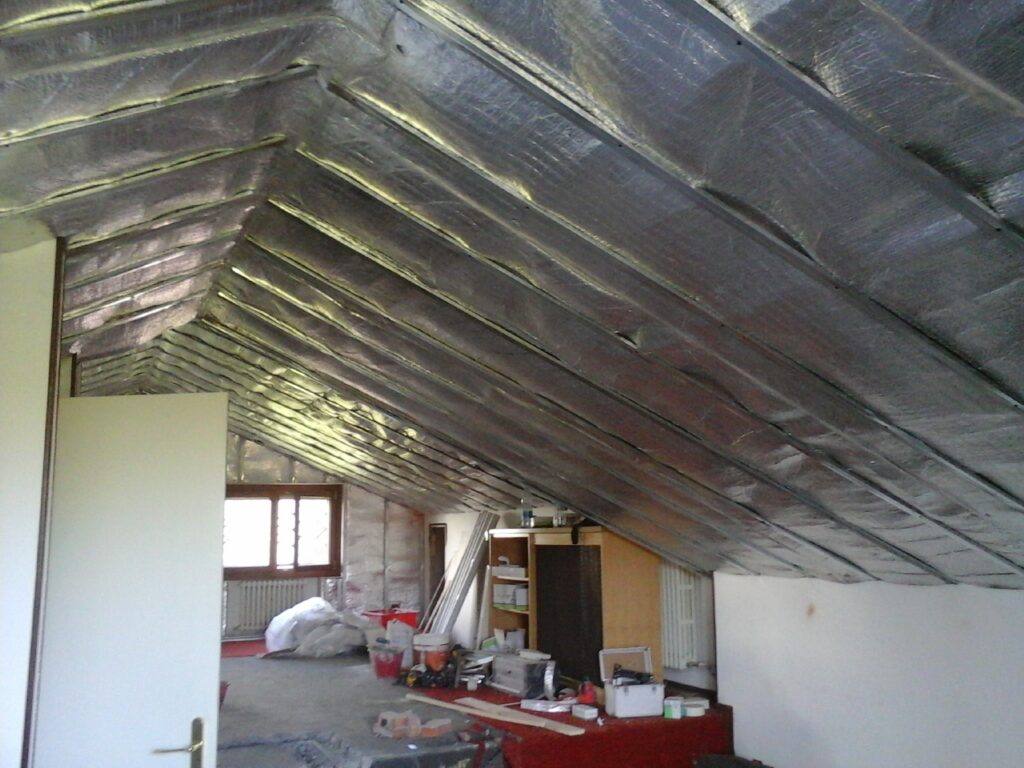 Quanto isola termicamente il cartongesso? E come isolare una parete​ interna?